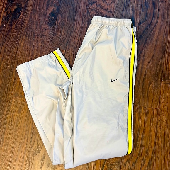 Nike Pants Mens Nike Track Pant Medium Poshmark